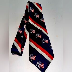 Vintage 1776 American Revolution Bicentennial Design Flag Neck Tie Rare 1976